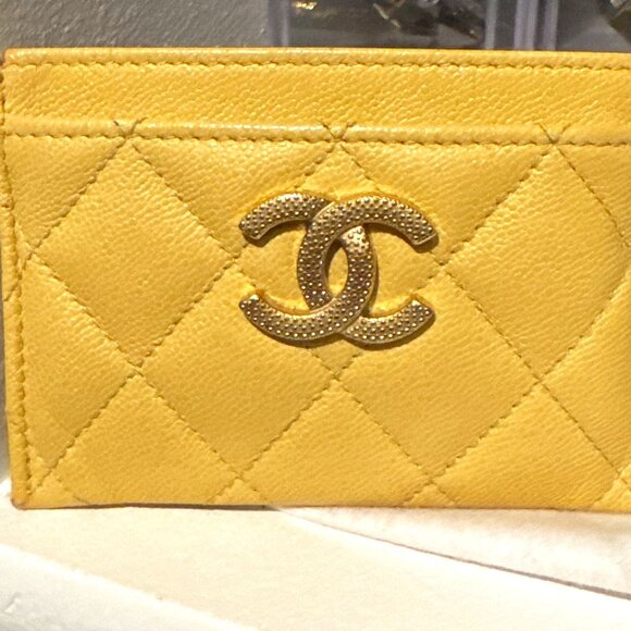 Caviar Quilted Card Holder Yellow - Picture 1 of 1